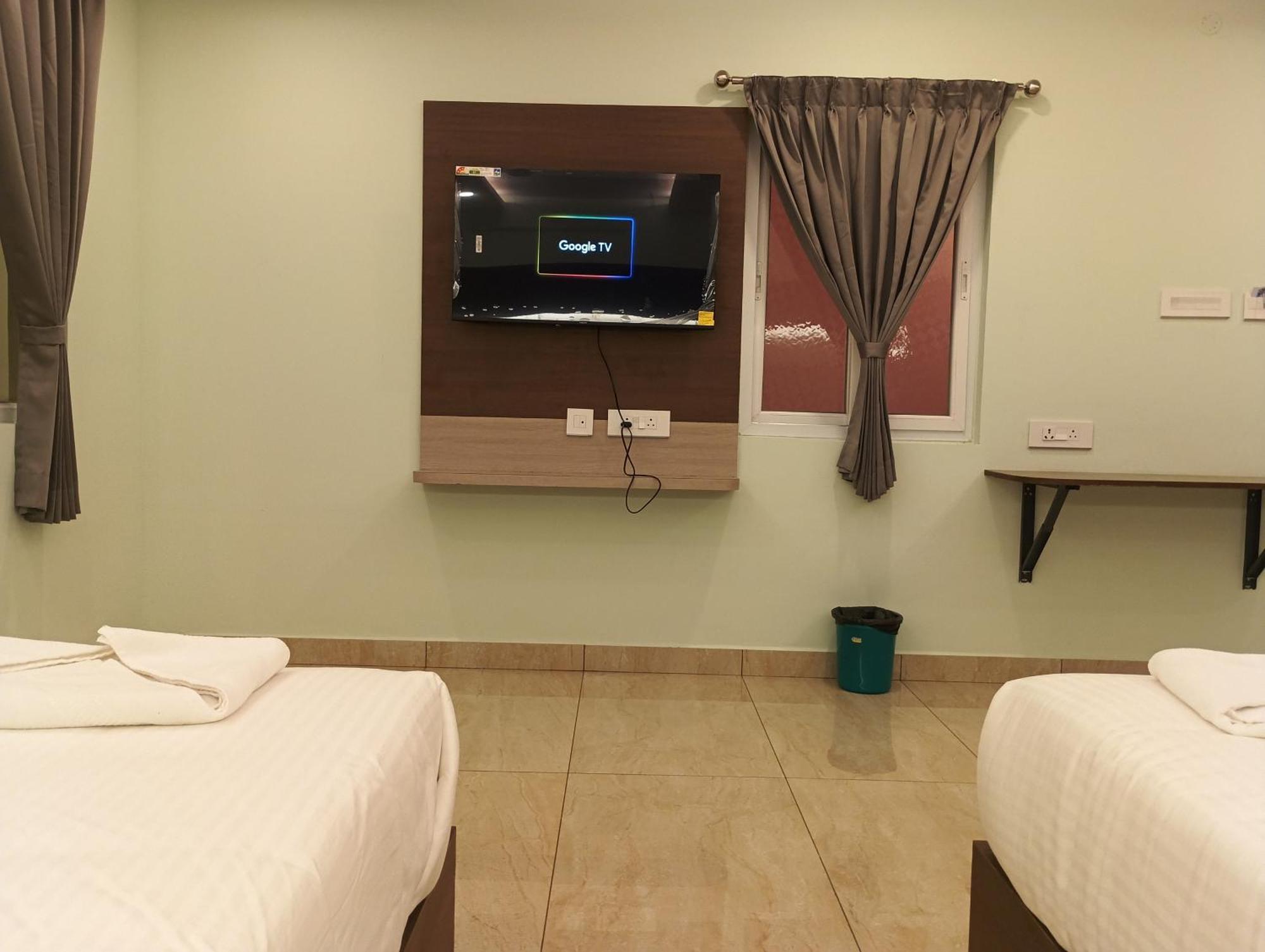 Malar Park Hotel ติรุวันนามาลัย ภายนอก รูปภาพ